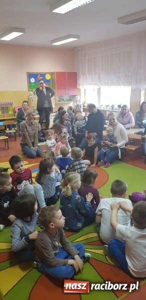Zdjęcie w galerii na portalu naszraciborz.pl: Od Malucha do Odkrywcy. Najmłodsi raciborzanie poznają Przedszkole numer 23  wiadomości z regionu