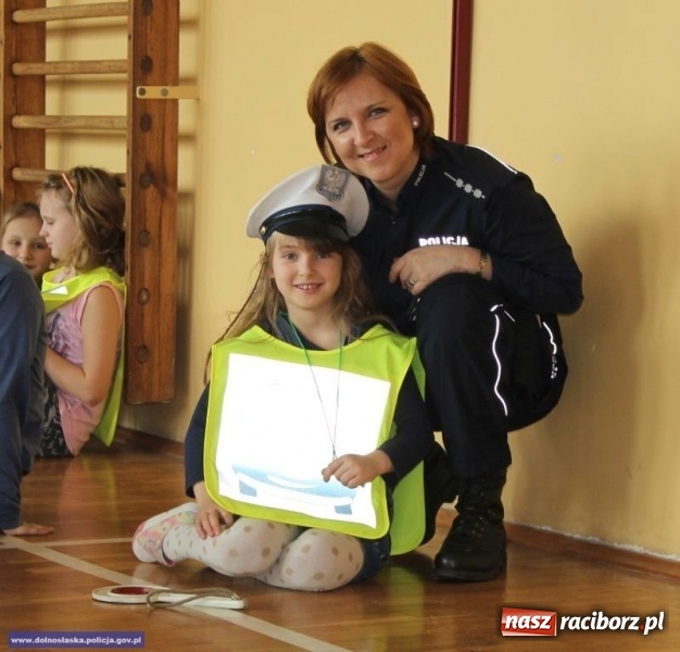 Zdjęcie w galerii na portalu naszraciborz.pl: Kobieca twarz polskiej policji  wiadomości z regionu