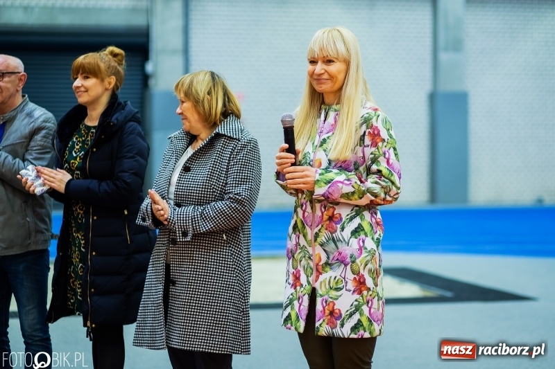 Zdjęcie w galerii na portalu naszraciborz.pl: Uczniowie Szkoły Mistrzostwa Sportowego trenowali z Justyną Święty-Ersetic wiadomości z regionu