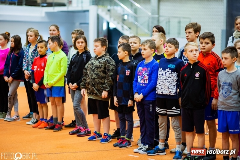 Zdjęcie w galerii na portalu naszraciborz.pl: Uczniowie Szkoły Mistrzostwa Sportowego trenowali z Justyną Święty-Ersetic wiadomości z regionu