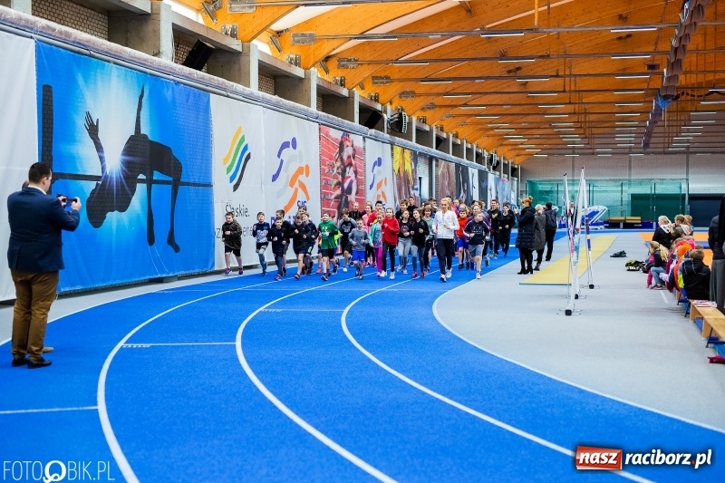 Zdjęcie w galerii na portalu naszraciborz.pl: Uczniowie Szkoły Mistrzostwa Sportowego trenowali z Justyną Święty-Ersetic wiadomości z regionu