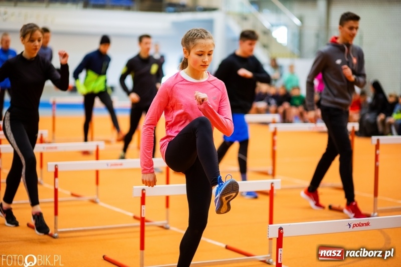 Zdjęcie w galerii na portalu naszraciborz.pl: Uczniowie Szkoły Mistrzostwa Sportowego trenowali z Justyną Święty-Ersetic wiadomości z regionu