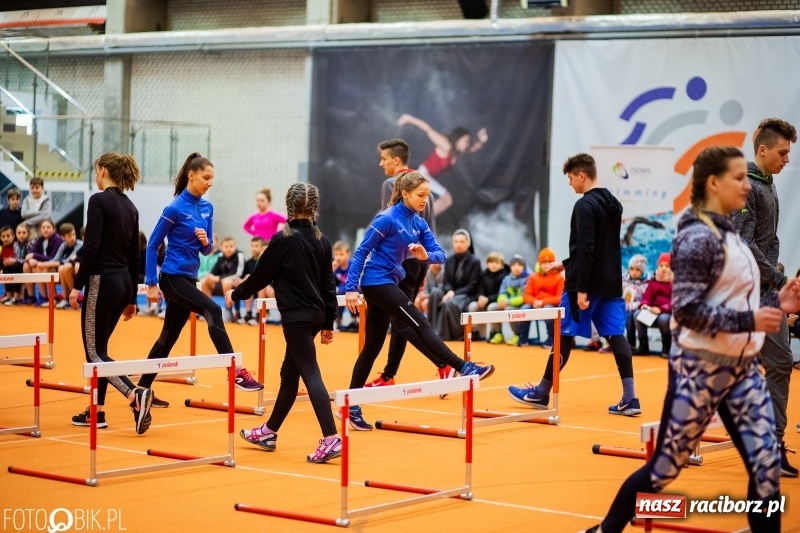 Zdjęcie w galerii na portalu naszraciborz.pl: Uczniowie Szkoły Mistrzostwa Sportowego trenowali z Justyną Święty-Ersetic wiadomości z regionu