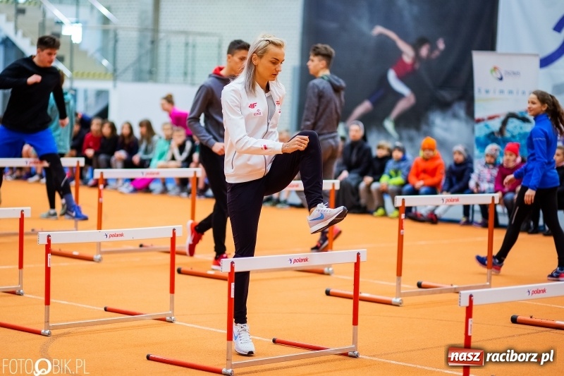 Zdjęcie w galerii na portalu naszraciborz.pl: Uczniowie Szkoły Mistrzostwa Sportowego trenowali z Justyną Święty-Ersetic wiadomości z regionu