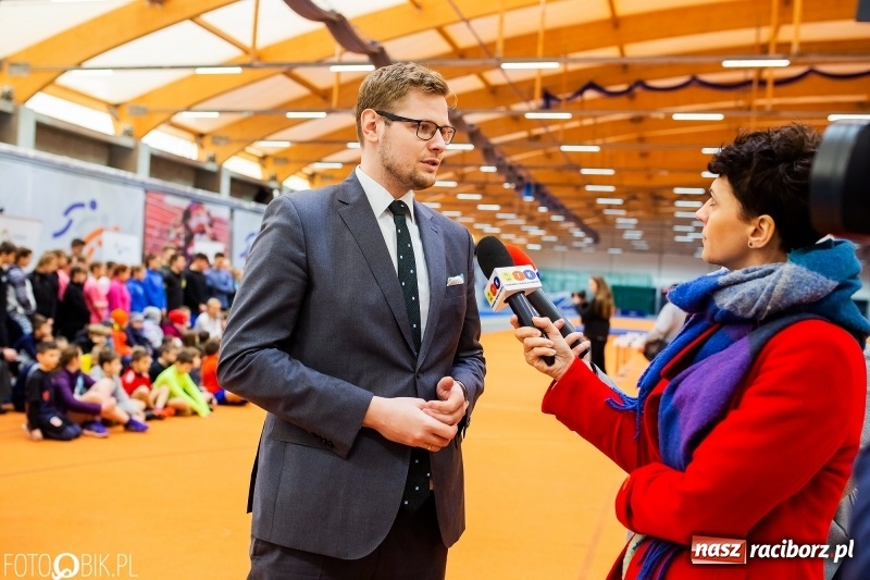 Zdjęcie w galerii na portalu naszraciborz.pl: Uczniowie Szkoły Mistrzostwa Sportowego trenowali z Justyną Święty-Ersetic wiadomości z regionu