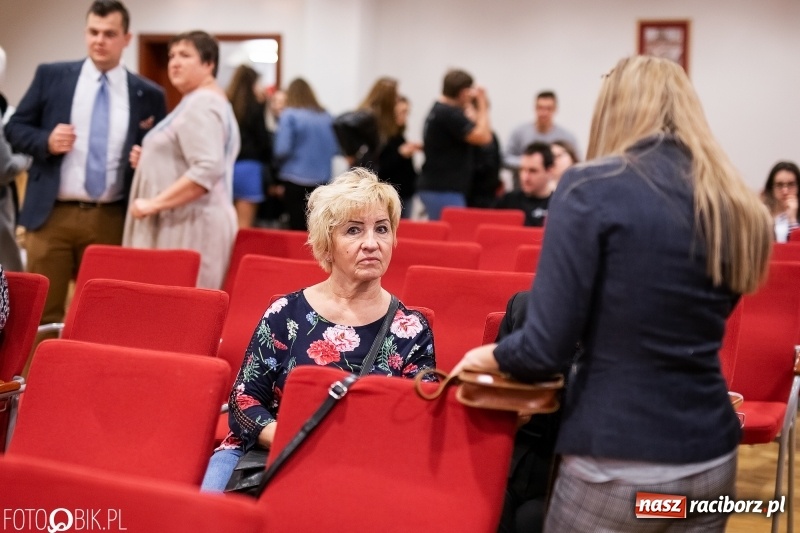 Zdjęcie w galerii na portalu naszraciborz.pl: Manicure w średniowiecznych murach, czyli III Raciborskie Dni Urody wiadomości z regionu