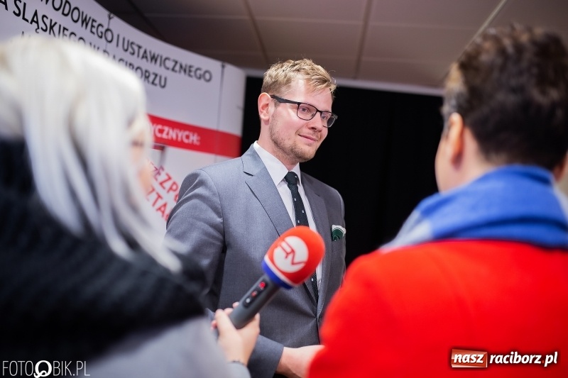 Zdjęcie w galerii na portalu naszraciborz.pl: Manicure w średniowiecznych murach, czyli III Raciborskie Dni Urody wiadomości z regionu