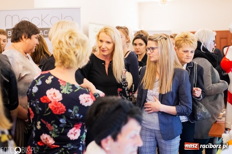 Zdjęcie w galerii na portalu naszraciborz.pl: Manicure w średniowiecznych murach, czyli III Raciborskie Dni Urody wiadomości z regionu