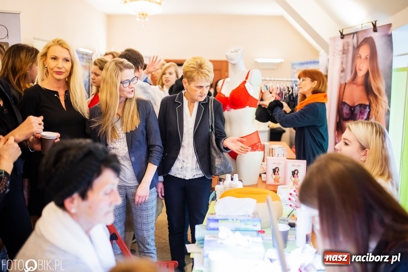 Zdjęcie w galerii na portalu naszraciborz.pl: Manicure w średniowiecznych murach, czyli III Raciborskie Dni Urody wiadomości z regionu