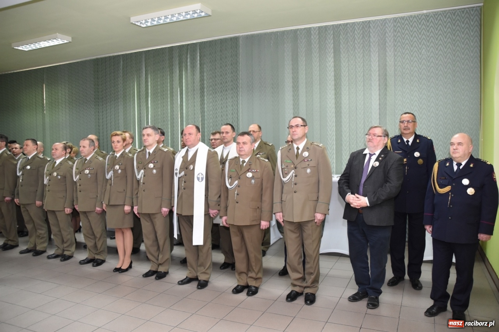 Zdjęcie w galerii na portalu naszraciborz.pl: Śląskich pograniczników odwiedził wnuk ich patrona  wiadomości z regionu