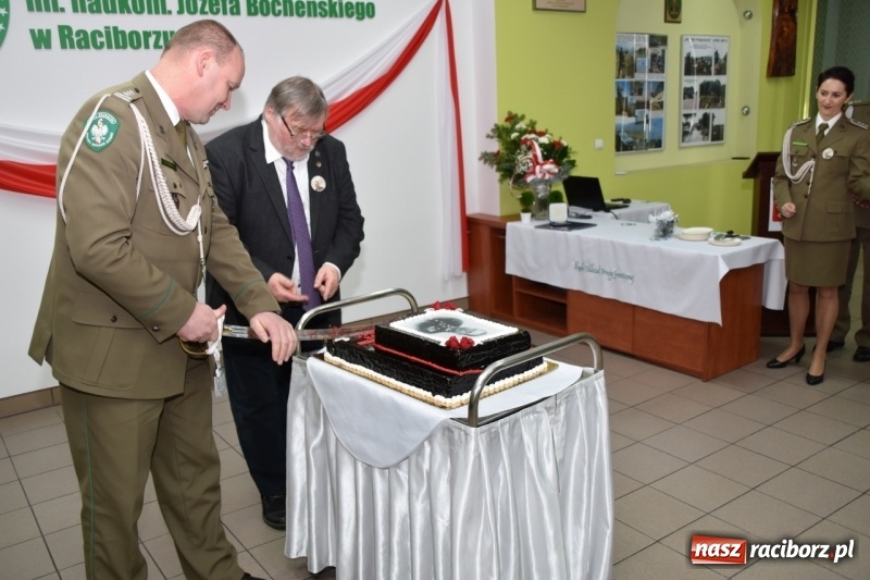 Zdjęcie w galerii na portalu naszraciborz.pl: Śląskich pograniczników odwiedził wnuk ich patrona  wiadomości z regionu