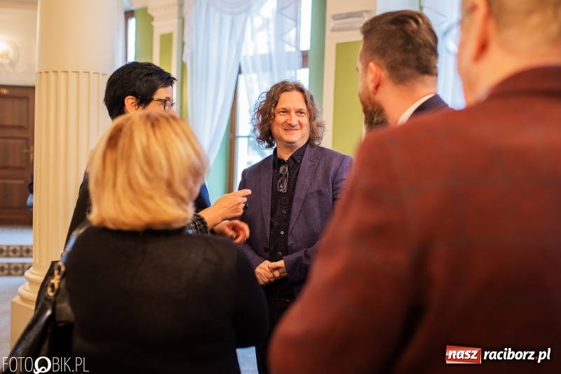 Zdjęcie w galerii na portalu naszraciborz.pl: Juliusz i Wojciech Kossak w Raciborzu. Historyczne malarstwo w pałacyku Rafako wiadomości z regionu