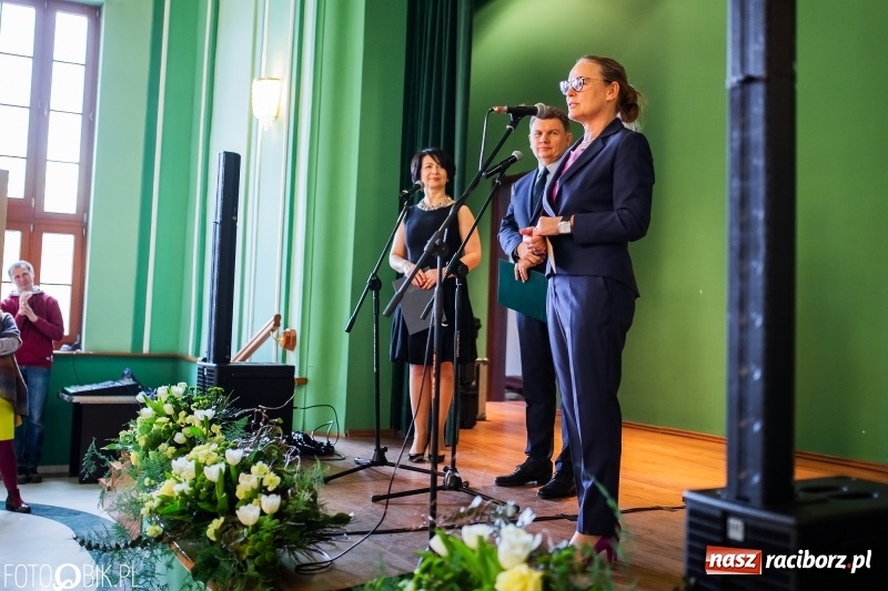 Zdjęcie w galerii na portalu naszraciborz.pl: Juliusz i Wojciech Kossak w Raciborzu. Historyczne malarstwo w pałacyku Rafako wiadomości z regionu