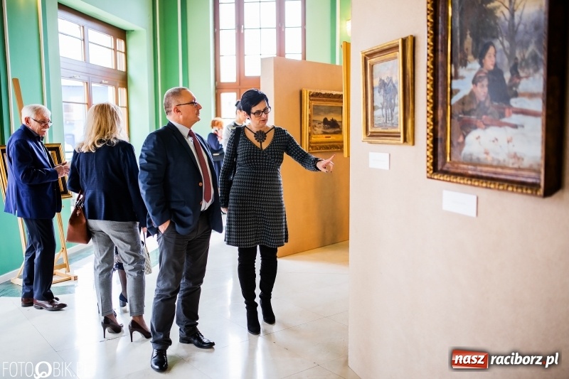 Zdjęcie w galerii na portalu naszraciborz.pl: Juliusz i Wojciech Kossak w Raciborzu. Historyczne malarstwo w pałacyku Rafako wiadomości z regionu