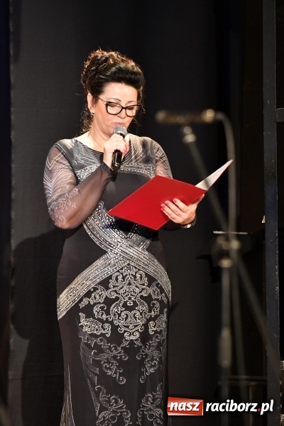 Zdjęcie w galerii na portalu naszraciborz.pl: Benefis Piotra Libery w Domu Kultury Strzecha wiadomości z regionu