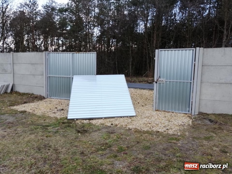 Zdjęcie w galerii na portalu naszraciborz.pl: To był nocny Armagedon. Strażacy mieli pełne ręce roboty. Ponad 60 wezwań FOTO wiadomości z regionu