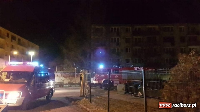Zdjęcie w galerii na portalu naszraciborz.pl: To był nocny Armagedon. Strażacy mieli pełne ręce roboty. Ponad 60 wezwań FOTO wiadomości z regionu