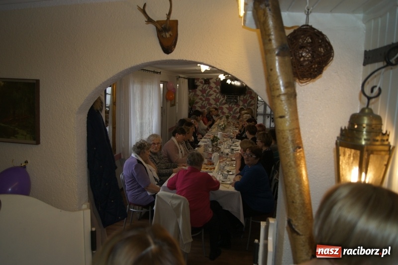 Zdjęcie w galerii na portalu naszraciborz.pl: Babski Comber, Dzień Mężczyzn i Dzień Sołtysa w Pawłowie  wiadomości z regionu