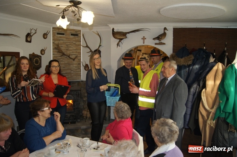 Zdjęcie w galerii na portalu naszraciborz.pl: Babski Comber, Dzień Mężczyzn i Dzień Sołtysa w Pawłowie  wiadomości z regionu