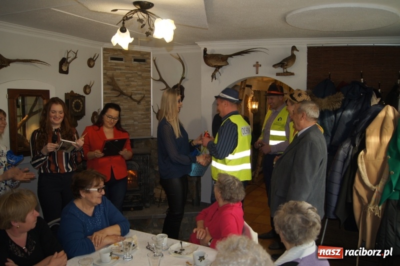 Zdjęcie w galerii na portalu naszraciborz.pl: Babski Comber, Dzień Mężczyzn i Dzień Sołtysa w Pawłowie  wiadomości z regionu