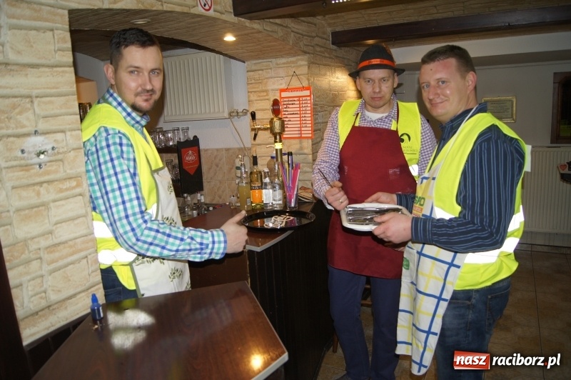 Zdjęcie w galerii na portalu naszraciborz.pl: Babski Comber, Dzień Mężczyzn i Dzień Sołtysa w Pawłowie  wiadomości z regionu