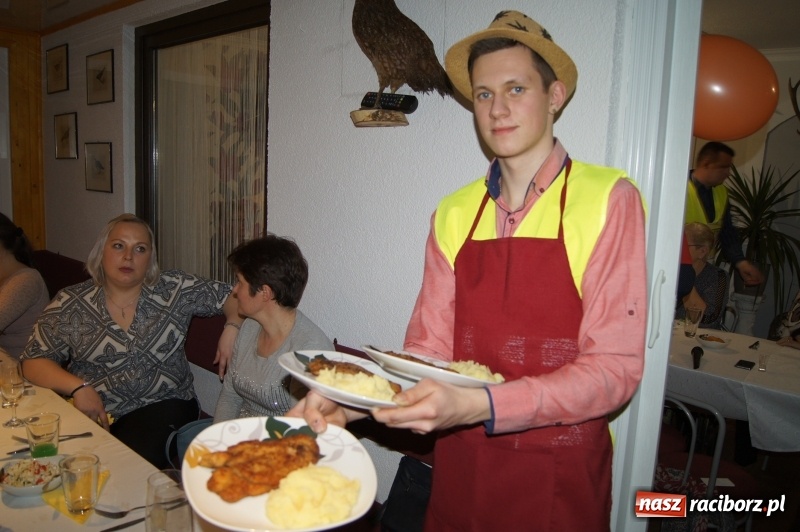 Zdjęcie w galerii na portalu naszraciborz.pl: Babski Comber, Dzień Mężczyzn i Dzień Sołtysa w Pawłowie  wiadomości z regionu
