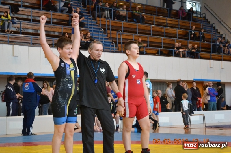 Zdjęcie w galerii na portalu naszraciborz.pl: Udany start zapaśników Unii Racibórz na turnieju w Ostrawie wiadomości z regionu