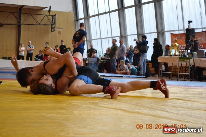 Zdjęcie w galerii na portalu naszraciborz.pl: Udany start zapaśników Unii Racibórz na turnieju w Ostrawie wiadomości z regionu