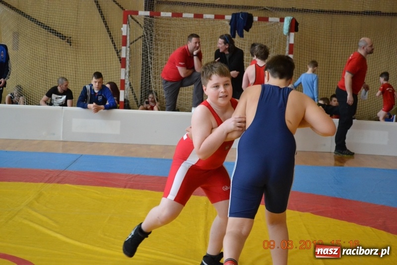 Zdjęcie w galerii na portalu naszraciborz.pl: Udany start zapaśników Unii Racibórz na turnieju w Ostrawie wiadomości z regionu