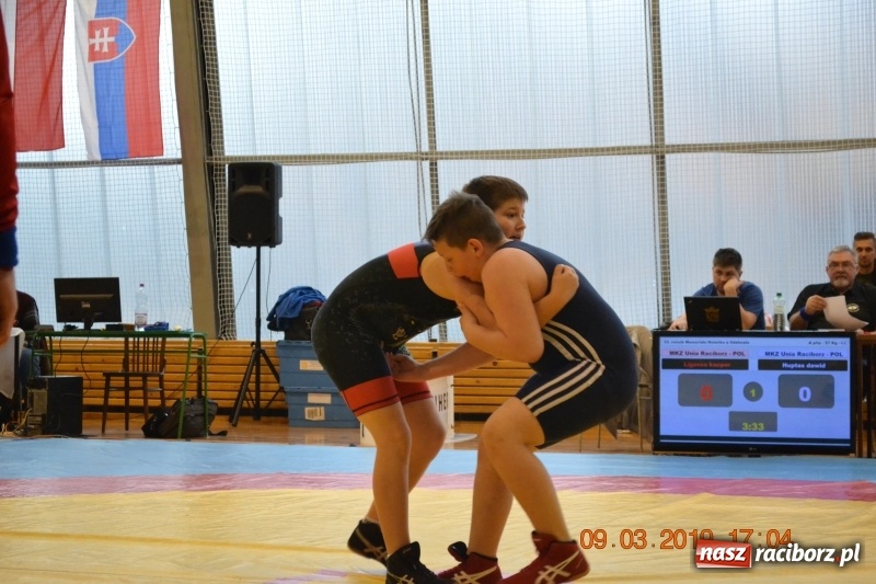 Zdjęcie w galerii na portalu naszraciborz.pl: Udany start zapaśników Unii Racibórz na turnieju w Ostrawie wiadomości z regionu