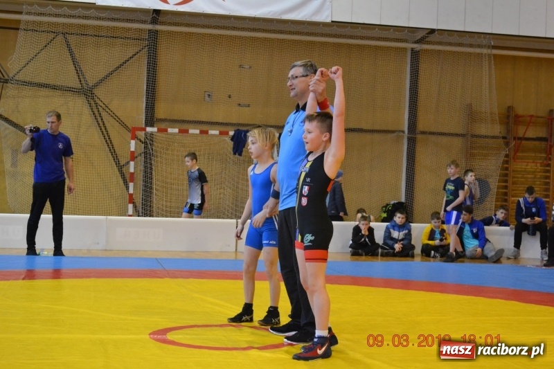 Zdjęcie w galerii na portalu naszraciborz.pl: Udany start zapaśników Unii Racibórz na turnieju w Ostrawie wiadomości z regionu