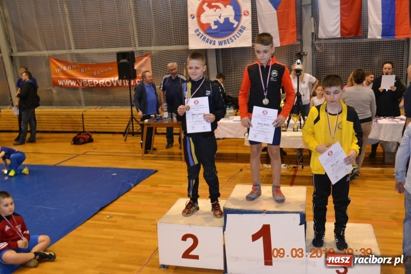 Zdjęcie w galerii na portalu naszraciborz.pl: Udany start zapaśników Unii Racibórz na turnieju w Ostrawie wiadomości z regionu