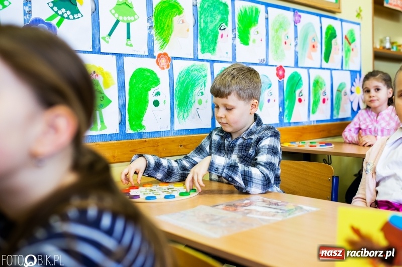 Zdjęcie w galerii na portalu naszraciborz.pl: Matematyczne zmagania przedszkolaków, czyli Mały Pitagoras w SP 15 wiadomości z regionu