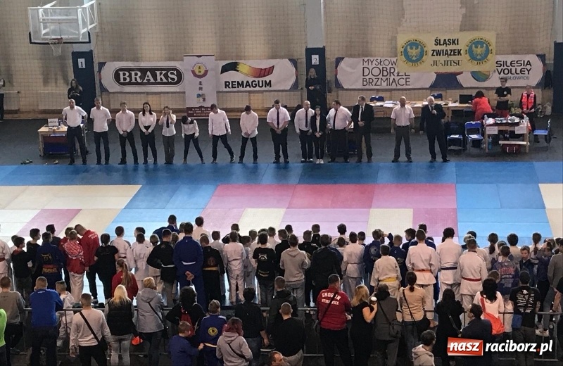 Zdjęcie w galerii na portalu naszraciborz.pl: Raciborscy Łamatorzy z sukcesami na zawodach w Mysłowicach wiadomości z regionu