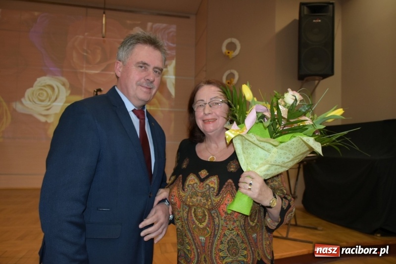 Zdjęcie w galerii na portalu naszraciborz.pl: Seniorzy z Tworkowa świętowali Dzień Kobiet  wiadomości z regionu