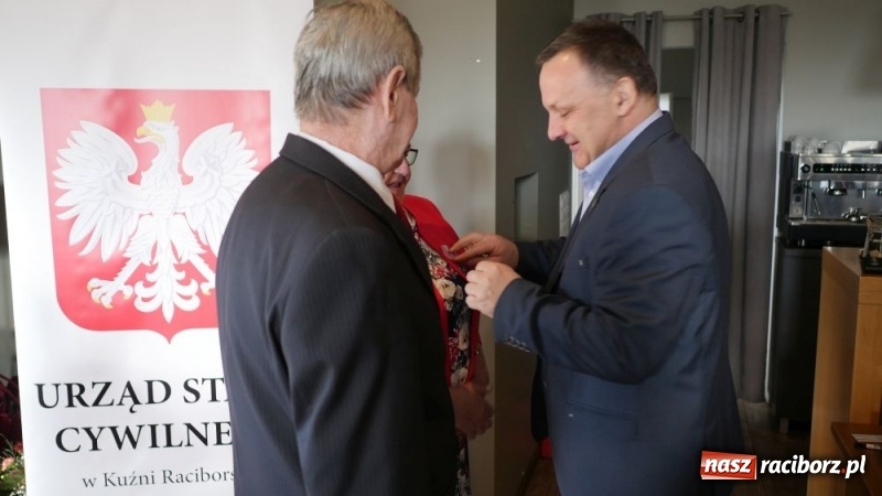 Zdjęcie w galerii na portalu naszraciborz.pl: Złote Gody w Kuźni Raciborskiej [FOTO] wiadomości z regionu