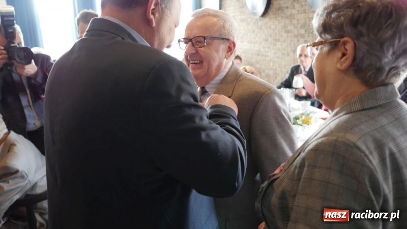 Zdjęcie w galerii na portalu naszraciborz.pl: Złote Gody w Kuźni Raciborskiej [FOTO] wiadomości z regionu