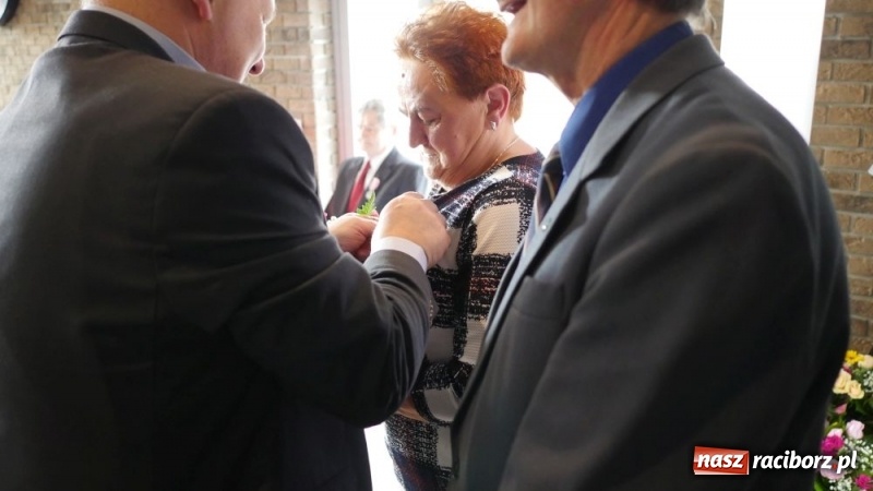 Zdjęcie w galerii na portalu naszraciborz.pl: Złote Gody w Kuźni Raciborskiej [FOTO] wiadomości z regionu