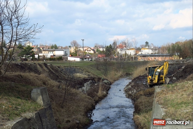 Zdjęcie w galerii na portalu naszraciborz.pl: Droga Racibórz-Pszczyna w Rybniku mocno zaawansowana [FOTO] wiadomości z regionu