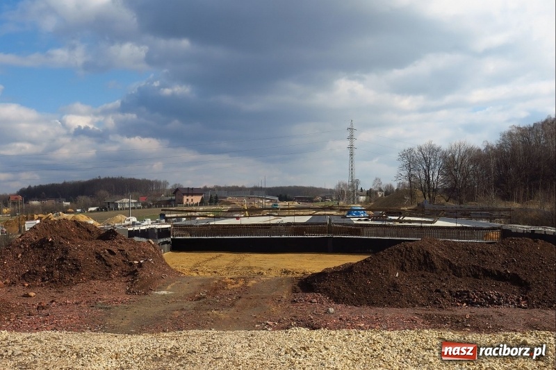 Zdjęcie w galerii na portalu naszraciborz.pl: Droga Racibórz-Pszczyna w Rybniku mocno zaawansowana [FOTO] wiadomości z regionu