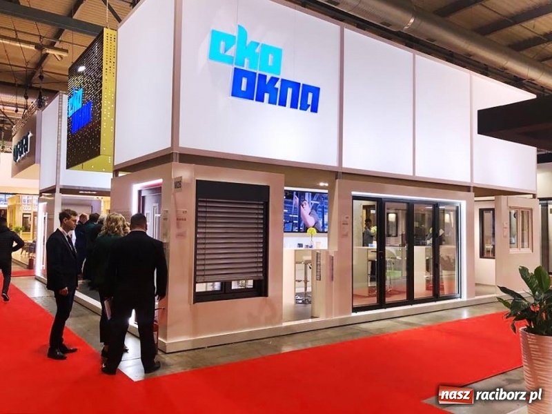 Zdjęcie w galerii na portalu naszraciborz.pl: Produkty spod Raciborza i włoska kawa. Eko-Okna na targach w Mediolanie wiadomości z regionu