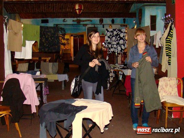 Zdjęcie w galerii na portalu naszraciborz.pl: Refreshing Szafy na Końcu Świata wiadomości z regionu