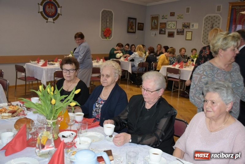 Zdjęcie w galerii na portalu naszraciborz.pl: Gospodynie w całej gminie obchodziły Dzień Kobiet  wiadomości z regionu