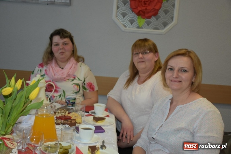 Zdjęcie w galerii na portalu naszraciborz.pl: Gospodynie w całej gminie obchodziły Dzień Kobiet  wiadomości z regionu