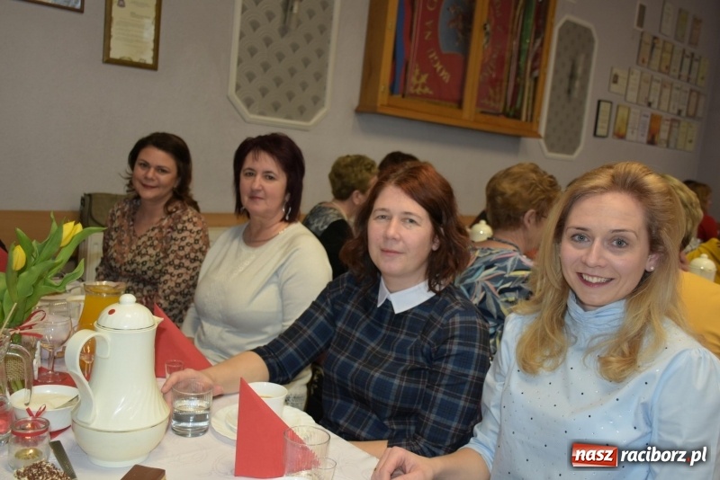 Zdjęcie w galerii na portalu naszraciborz.pl: Gospodynie w całej gminie obchodziły Dzień Kobiet  wiadomości z regionu