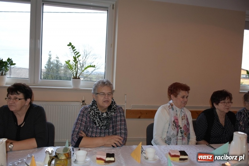 Zdjęcie w galerii na portalu naszraciborz.pl: Gospodynie w całej gminie obchodziły Dzień Kobiet  wiadomości z regionu