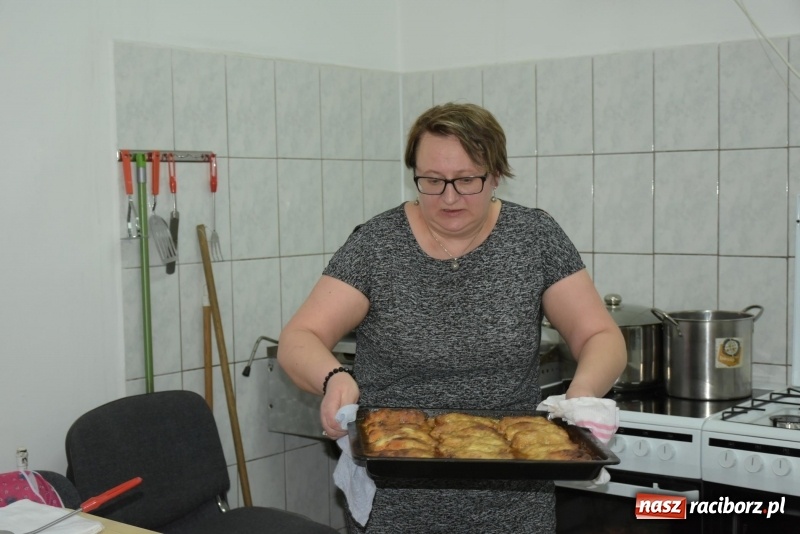 Zdjęcie w galerii na portalu naszraciborz.pl: Gospodynie w całej gminie obchodziły Dzień Kobiet  wiadomości z regionu