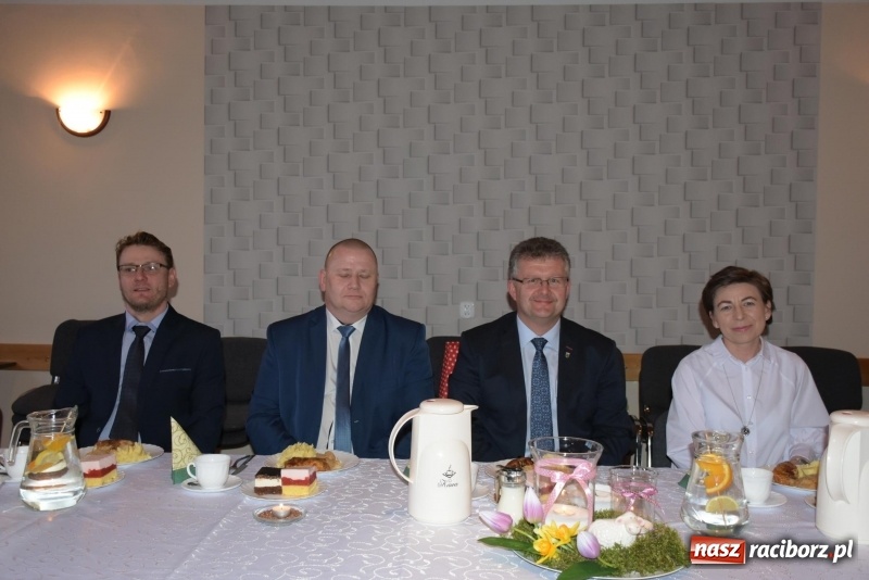 Zdjęcie w galerii na portalu naszraciborz.pl: Gospodynie w całej gminie obchodziły Dzień Kobiet  wiadomości z regionu