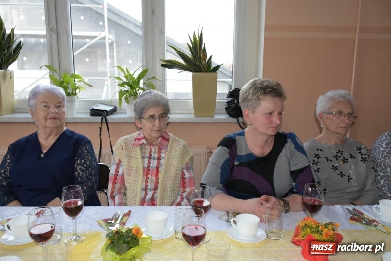 Zdjęcie w galerii na portalu naszraciborz.pl: Gospodynie w całej gminie obchodziły Dzień Kobiet  wiadomości z regionu