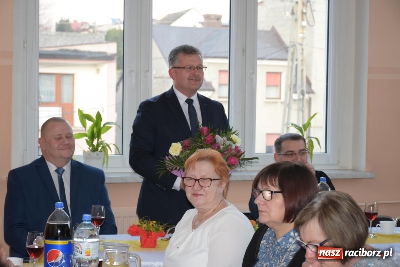 Zdjęcie w galerii na portalu naszraciborz.pl: Gospodynie w całej gminie obchodziły Dzień Kobiet  wiadomości z regionu